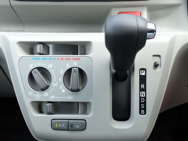 DAIHATSU MIRA e:S 2020