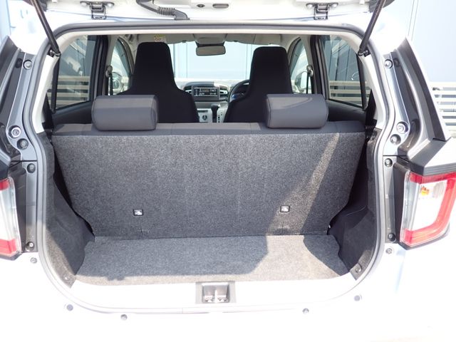 DAIHATSU MIRA e:S 2020