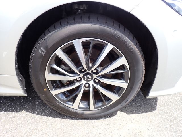 TOYOTA CROWN sedan hybrid 2019