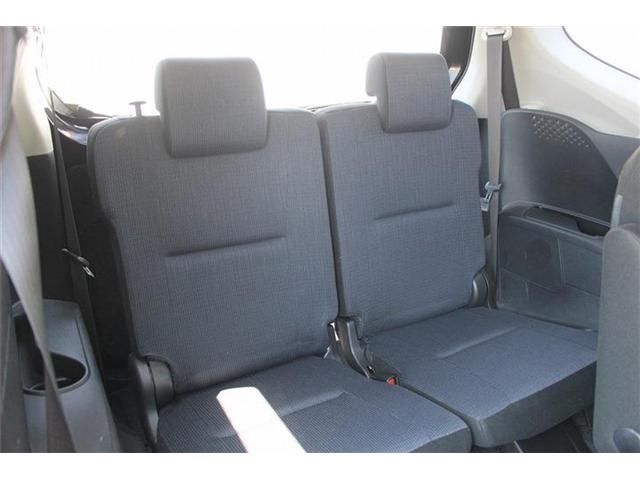 TOYOTA SIENTA HYBRID 2016