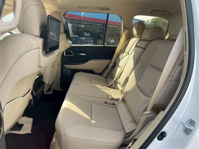 TOYOTA LANDCRUISER wagon 2024