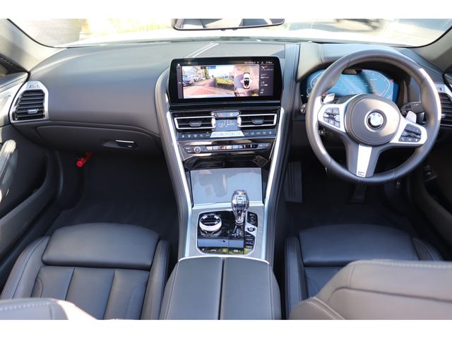 BMW BMW 8series open 2022