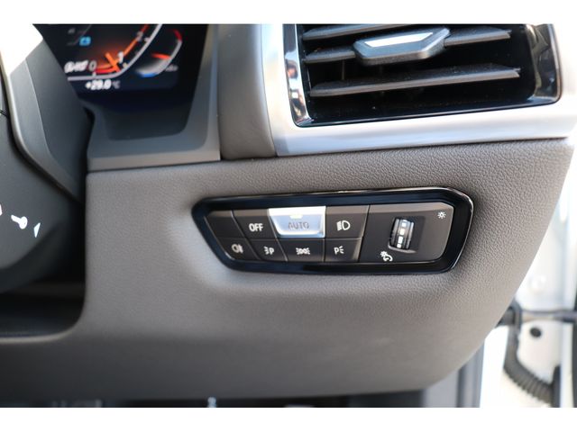 BMW BMW 8series open 2022