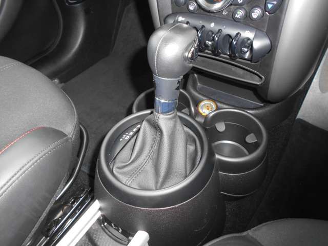 BMW BMW MINI COOPER CROSSOVER 2014