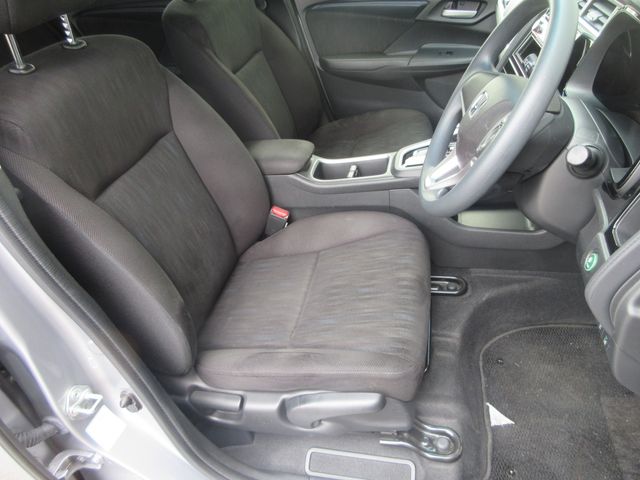 HONDA SHUTTLE HYBRID 4WD 2021