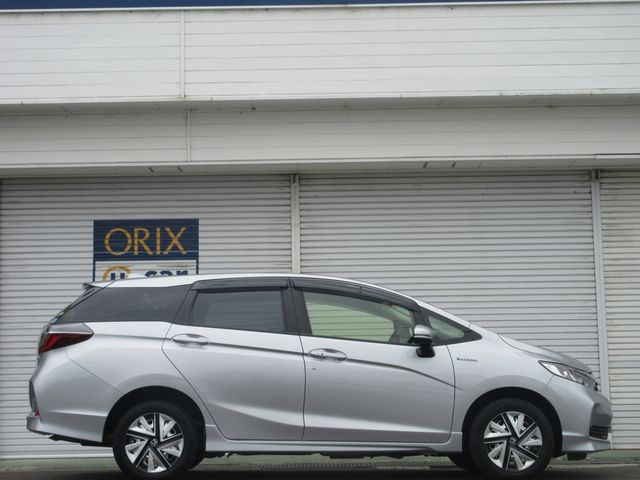 HONDA SHUTTLE HYBRID 4WD 2021