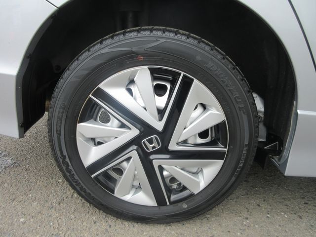 HONDA SHUTTLE HYBRID 4WD 2021