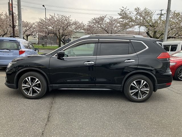NISSAN X-TRAIL 4WD 2018