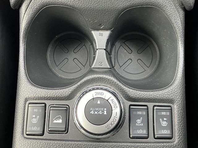 NISSAN X-TRAIL 4WD 2018