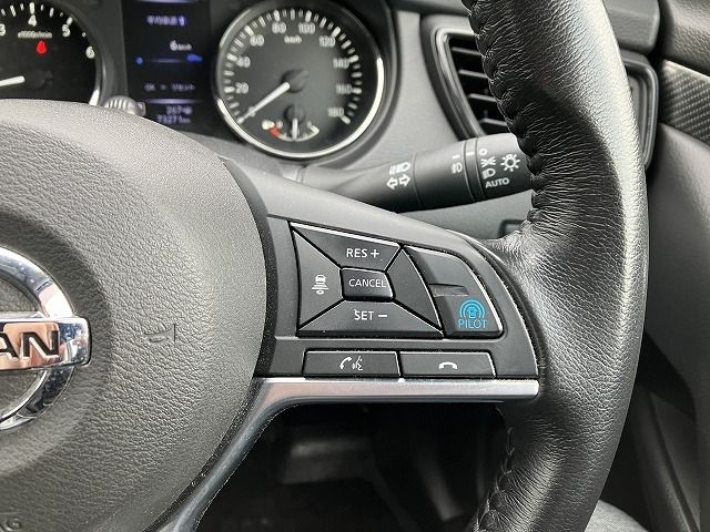 NISSAN X-TRAIL 4WD 2018