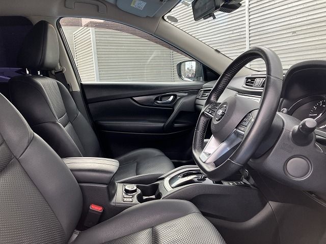 NISSAN X-TRAIL 4WD 2018