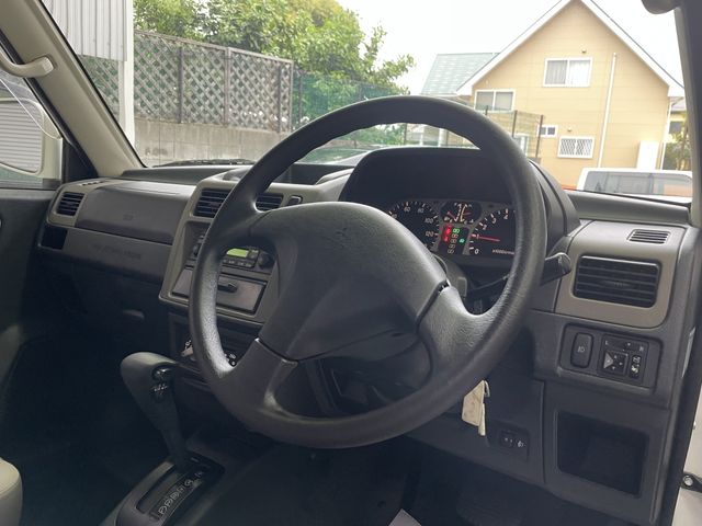 MITSUBISHI PAJERO MINI 2007