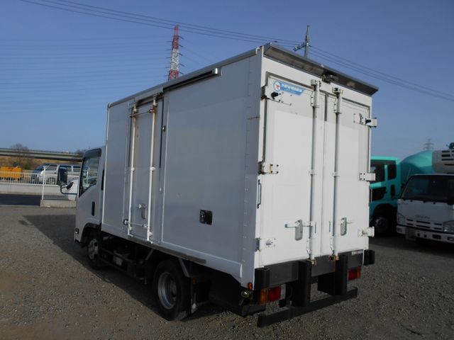 ISUZU ELF 2007