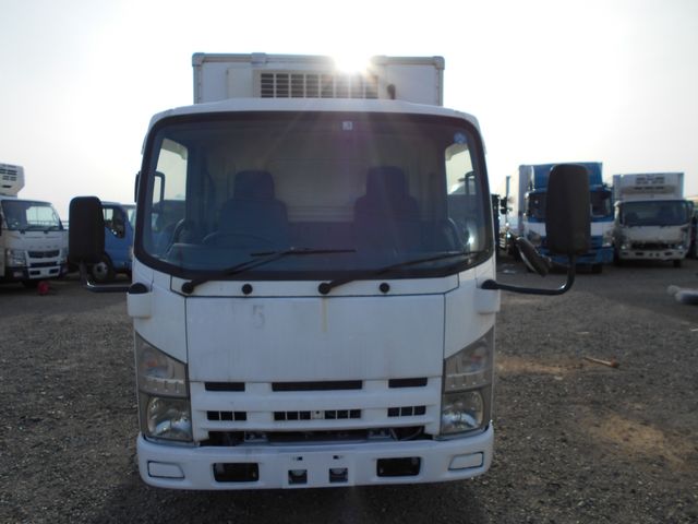 ISUZU ELF 2007