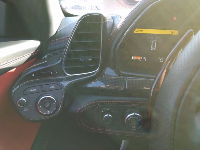 FERRARI FERRARI 458 Spider 2015