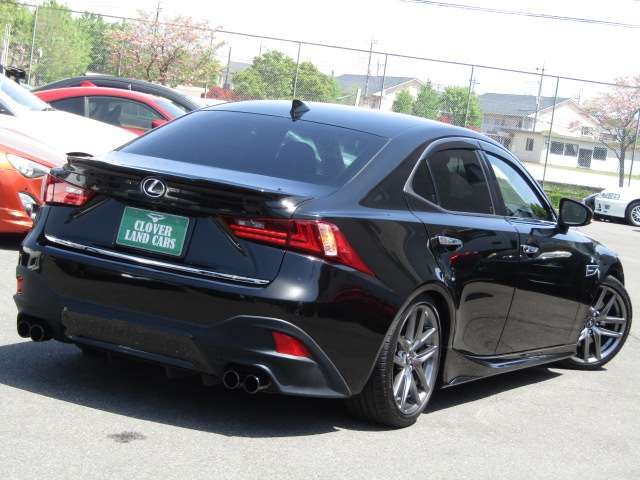 TOYOTA LEXUS IS200t 2016