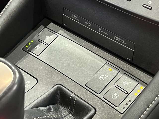 TOYOTA LEXUS RC200t 2016