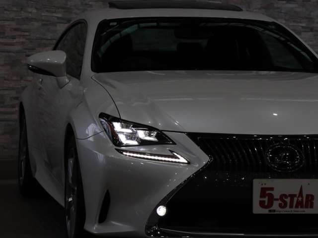 TOYOTA LEXUS RC200t 2016