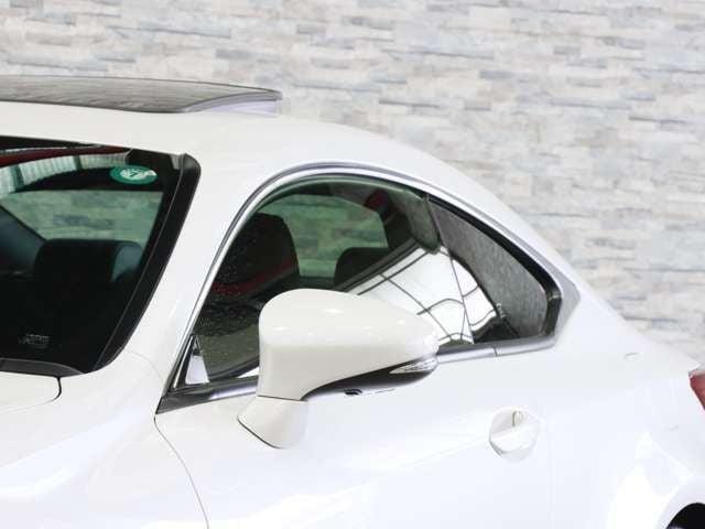 TOYOTA LEXUS RC200t 2016