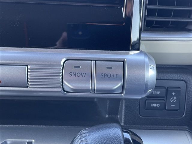 SUZUKI XBEE 4WD 2018