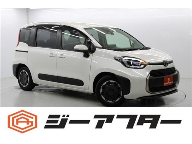 TOYOTA SIENTA HYBRID 2023