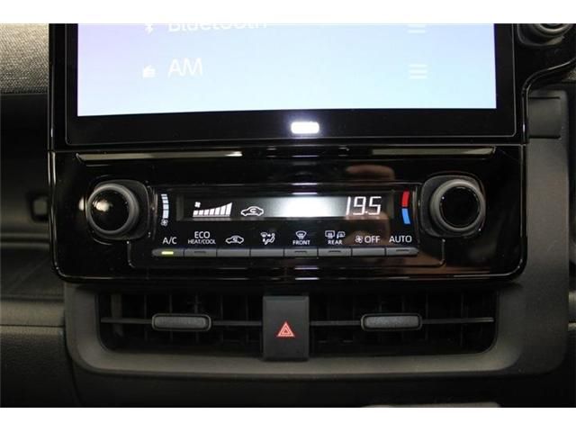 TOYOTA SIENTA HYBRID 2023