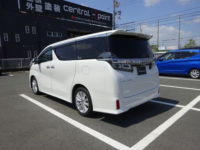 TOYOTA VELLFIRE 2019