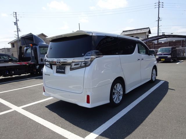 TOYOTA VELLFIRE 2019