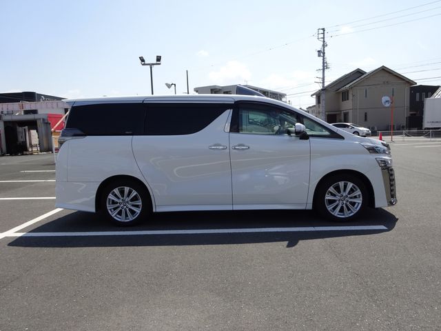 TOYOTA VELLFIRE 2019