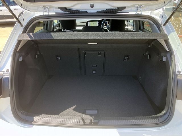 VOLKSWAGEN VOLKSWAGEN GOLF 2022