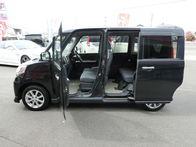 SUZUKI Spacia 4WD 2014