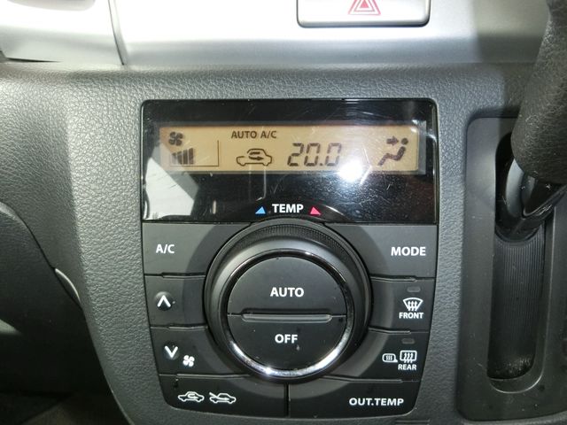 SUZUKI Spacia 4WD 2014