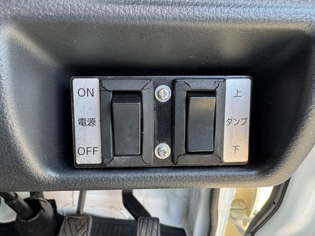 NISSAN NT100 CLIPPER 4WD 2020