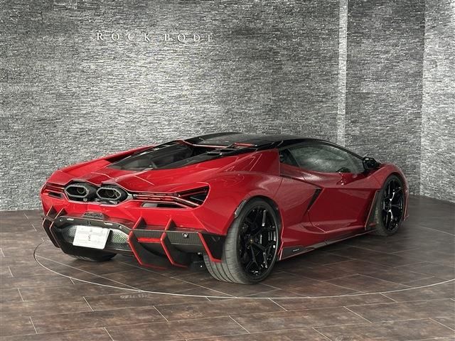 LAMBORGHINI LAMBORGHINI Revuelto 2024