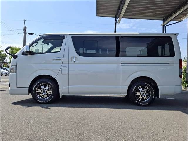 TOYOTA HIACE van 2WD 2023