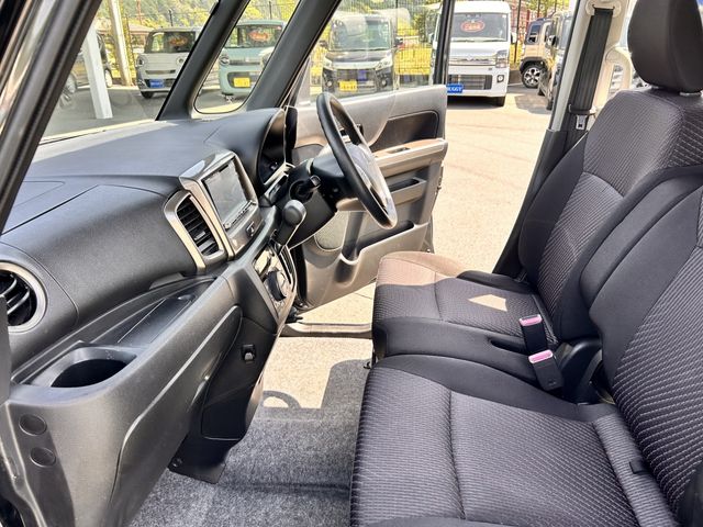 SUZUKI Spacia custom Z 2017