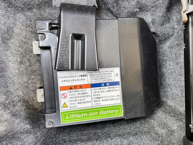 SUZUKI Spacia custom Z 2017