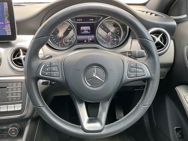 MERCEDES BENZ MERCEDES BENZ GLA class 2019