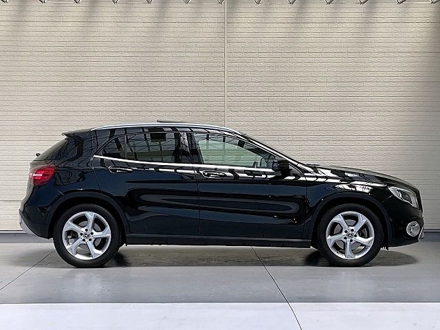 MERCEDES BENZ MERCEDES BENZ GLA class 2019