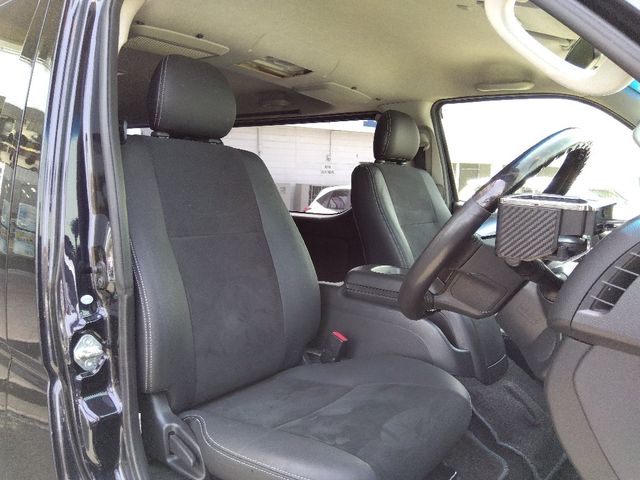 TOYOTA HIACE van 4WD 2015