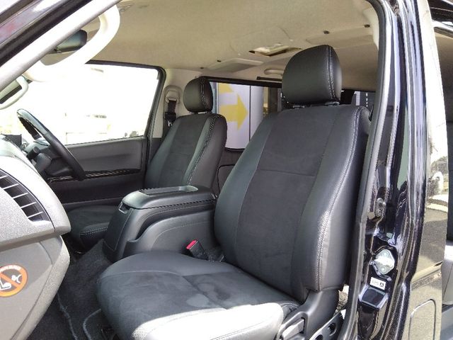 TOYOTA HIACE van 4WD 2015