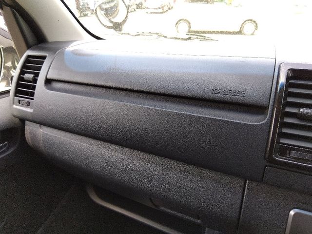 TOYOTA HIACE van 4WD 2015