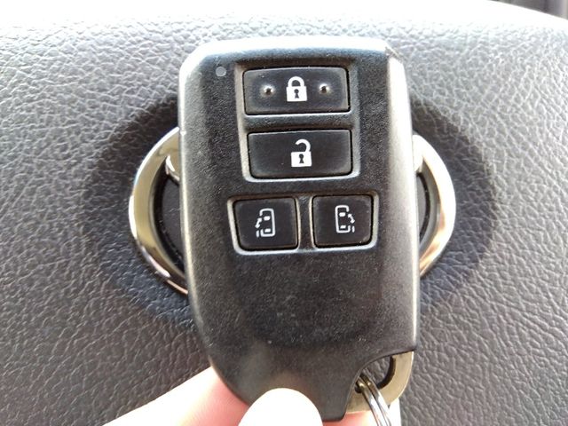 TOYOTA HIACE van 4WD 2015