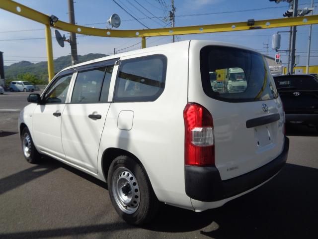 TOYOTA PROBOX van 2WD 2017