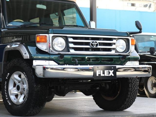 TOYOTA LANDCRUISER van 2000