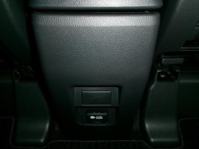 TOYOTA VOXY HYBRID 4WD 2023