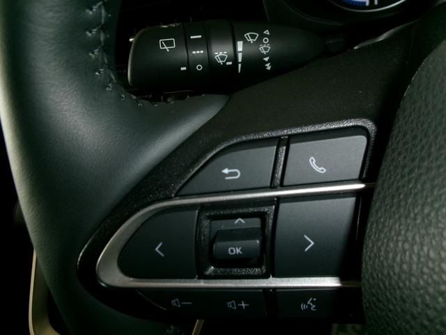 TOYOTA VOXY HYBRID 4WD 2023