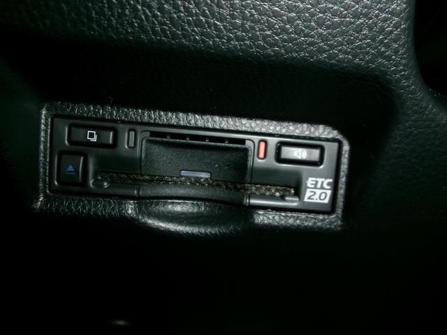 TOYOTA VOXY HYBRID 4WD 2023