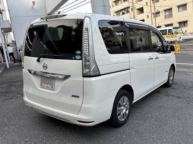 NISSAN SERENA  S-HYBRID 2014