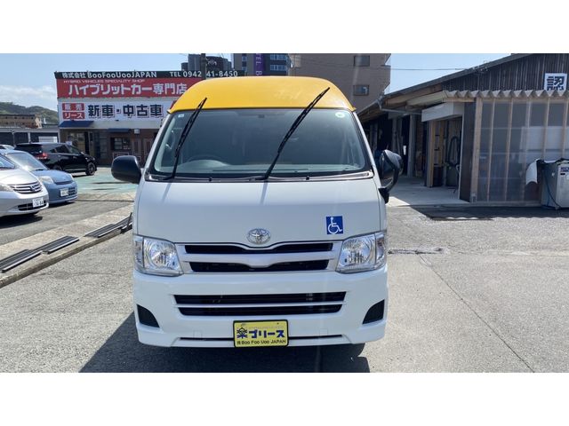 TOYOTA HIACE van 2WD 2012